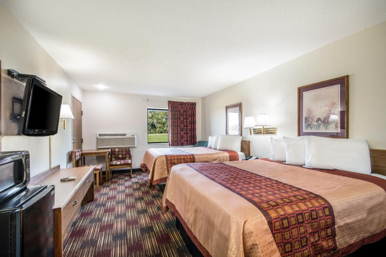 Americas Best Value Inn&Suites Harrisonville Exterior foto