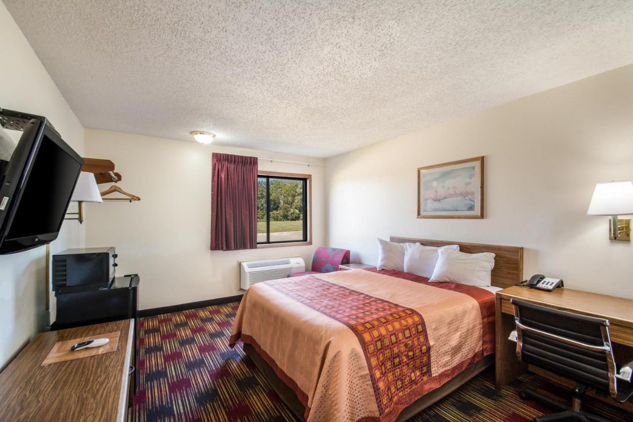 Americas Best Value Inn&Suites Harrisonville Exterior foto