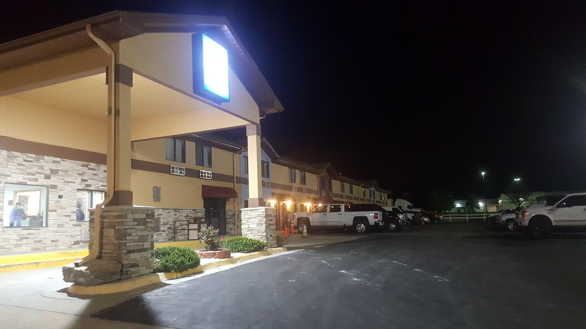 Americas Best Value Inn&Suites Harrisonville Exterior foto