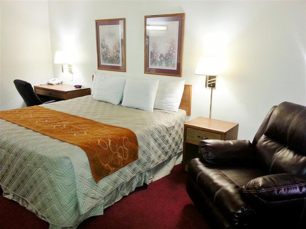Americas Best Value Inn&Suites Harrisonville Habitación foto